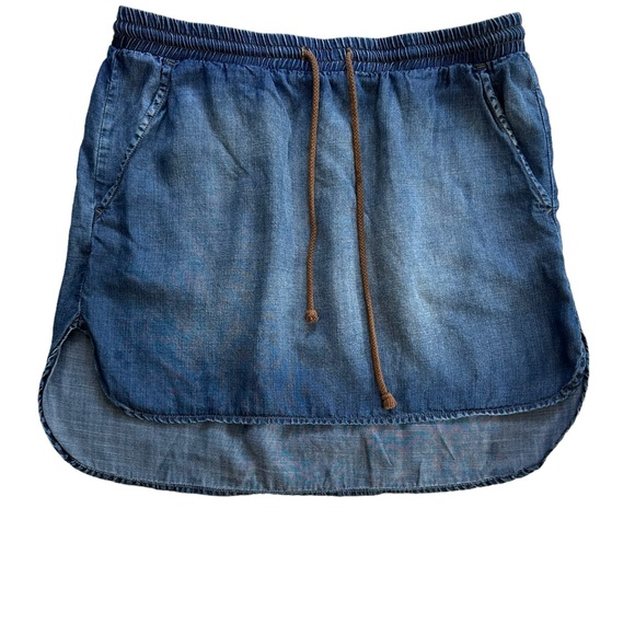 Anthropologie Cloth & Stone Denim Chambray Mini Skirt Women's  Size Medium - Picture 1 of 7